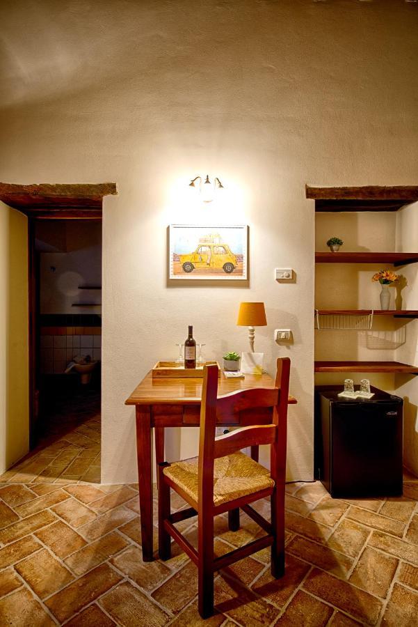 B&B Casa Pompeo Читта-ди-Кастелло Экстерьер фото